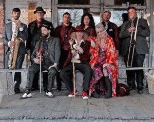 Squirrel Nut Zippers 2018