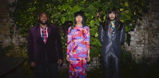 Khruangbin