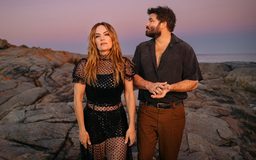 Angus & Julia Stone